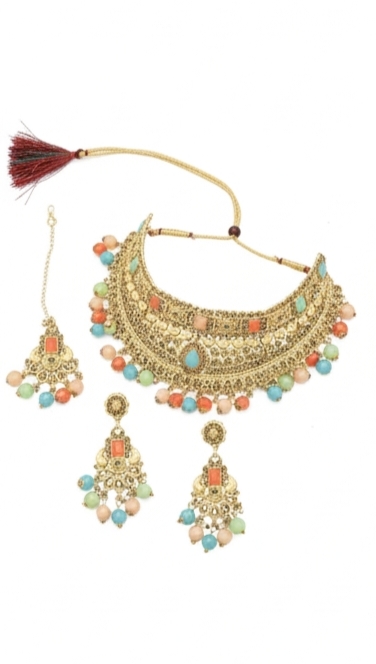 Champagne Radiance & Ivory Heritage Set - Image 3